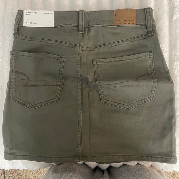 0 Green American Eagle Cargo Skirt - Picture 3 of 3
